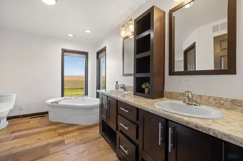 Bath - 22553 154th Ave, Box Elder, SD 57719 photo 1 of 4