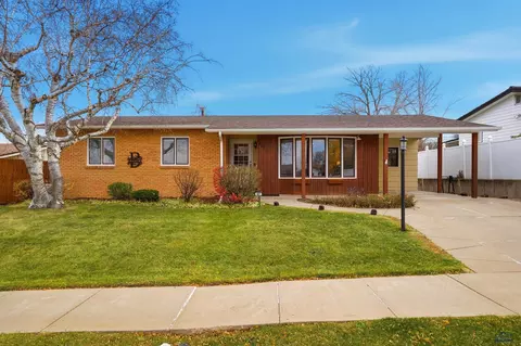 407 E College Ave, Rapid City, SD 57701