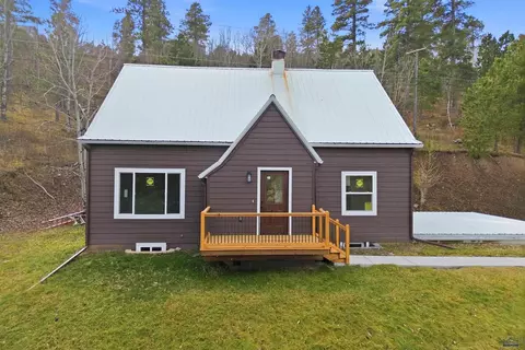 109 3rd St, Lead, SD 57754