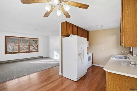 8024 Blucksberg Dr, Sturgis, SD 57785 photo 8