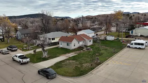 2030 Park Ave, Sturgis, SD 57785 photo 38