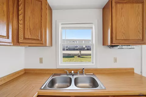 2030 Park Ave, Sturgis, SD 57785 photo 12