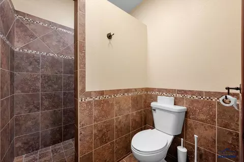 Bath - 11177 Alpine Cir, Lead, SD 57754 photo 5 of 6