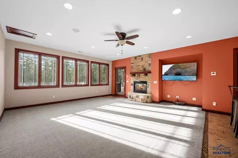 Living - 11177 Alpine Cir, Lead, SD 57754 photo 3 of 4