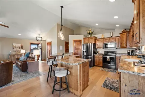 2321 Pipestone Dr, Sturgis, SD 57785 photo 4