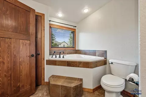 2321 Pipestone Dr, Sturgis, SD 57785 photo 12