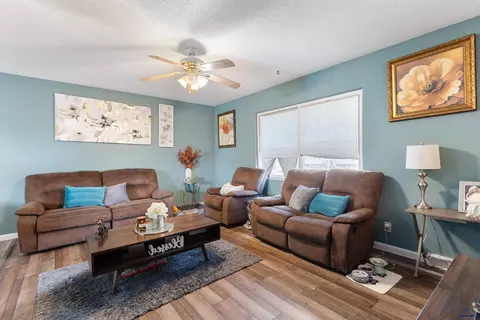 611 Cardinal Dr, Box Elder, SD 57719 photo 4