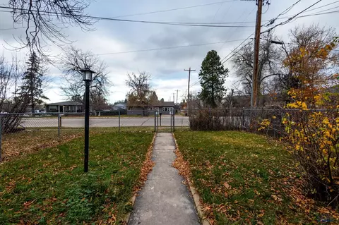 329 Elgin St, Spearfish, SD 57783 photo 18