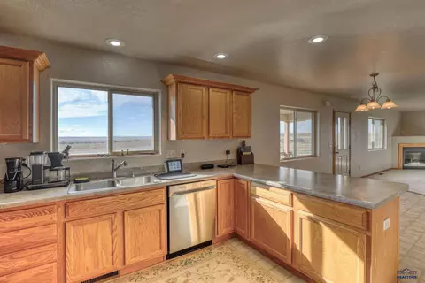 15034 Justice Rd, Box Elder, SD 57719 photo 8