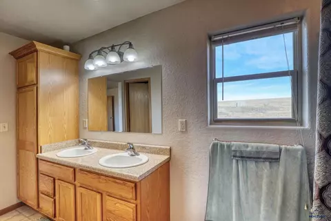 15034 Justice Rd, Box Elder, SD 57719 photo 18