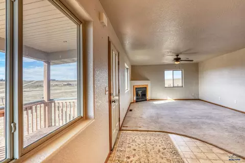 15034 Justice Rd, Box Elder, SD 57719 photo 4