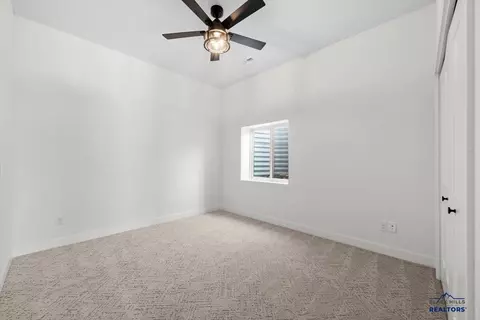 Bedroom - 1606 Oak Crest Ct, Spearfish, SD 57783 photo 5 of 6