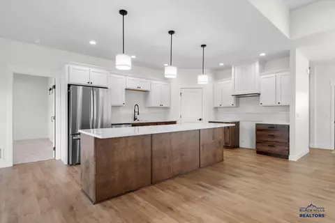 Kitchen - 1606 Oak Crest Ct, Spearfish, SD 57783 photo 1 of 2