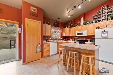 24370 Talon Rd, Keystone, SD 57751 photo 9