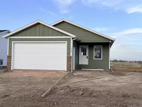 4234 Lodi Ln, Rapid City, SD 57703