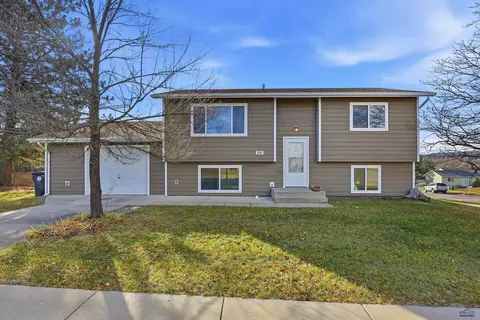 849 Sycamore, Rapid City, SD 57701