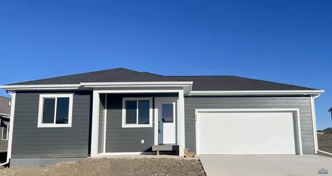 444 Nighthawk Dr, Box Elder, SD 57719