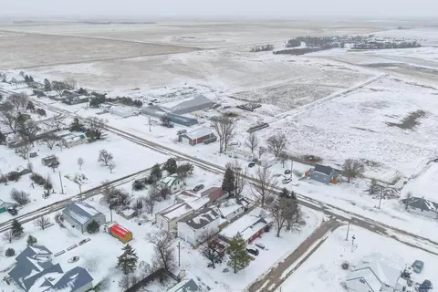 View/Area - 202 E Rogers St, Bison, SD 57620 photo 2 of 2