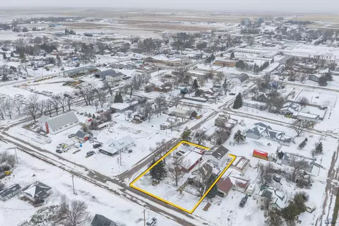 View/Area - 202 E Rogers St, Bison, SD 57620 photo 1 of 2