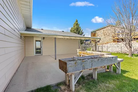 1613 Elk Ct, Sturgis, SD 57785 photo 9