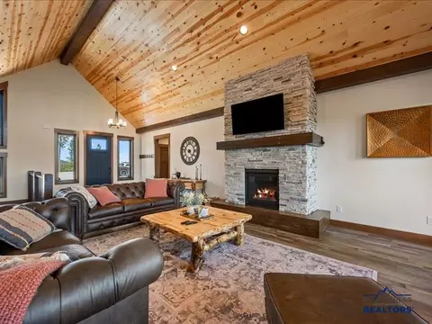 Living - 11311 Overlook Ct, Lead, SD 57754 photo 2 of 7