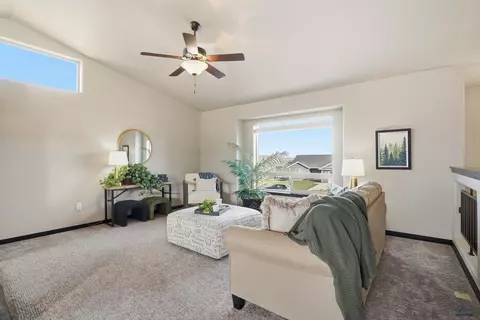 1203 Kodiak Dr, Box Elder, SD 57719 photo 5
