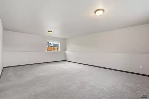 1203 Kodiak Dr, Box Elder, SD 57719 photo 28