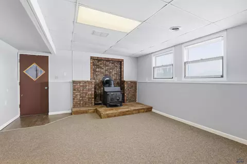 201 Hummingbird Cir, Box Elder, SD 57719 photo 14