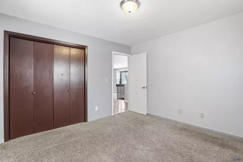 201 Hummingbird Cir, Box Elder, SD 57719 photo 12