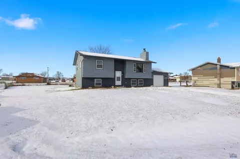 201 Hummingbird Cir, Box Elder, SD 57719 photo 25