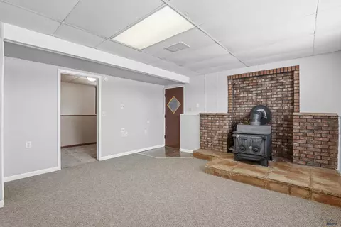 201 Hummingbird Cir, Box Elder, SD 57719 photo 15