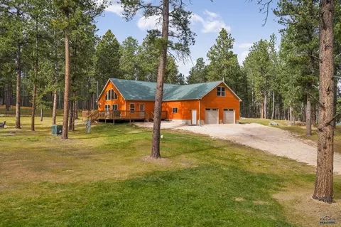 12354 Tin Cup Trl, Custer, SD 57730 photo 2