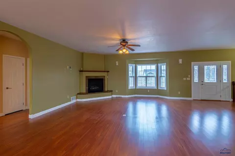 4019 Ward Ave, Spearfish, SD 57783 photo 3