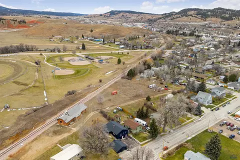1623 3rd St, Sturgis, SD 57785 photo 36