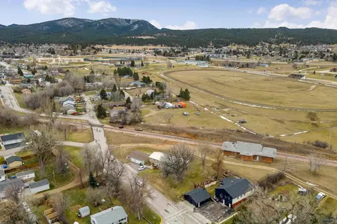 1623 3rd St, Sturgis, SD 57785 photo 34