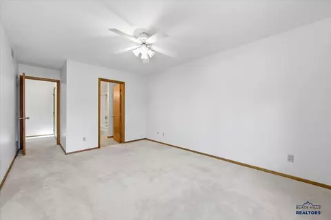 Bedroom - 1440 Lookout Valley Ct, Spearfish, SD 57783 photo 3 of 6