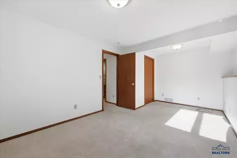 Bedroom - 1440 Lookout Valley Ct, Spearfish, SD 57783 photo 6 of 6