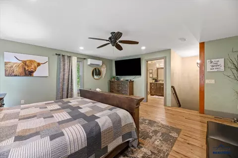 Bedroom - 21159 Gilded Mountain Lp, Lead, SD 57754 photo 6 of 7