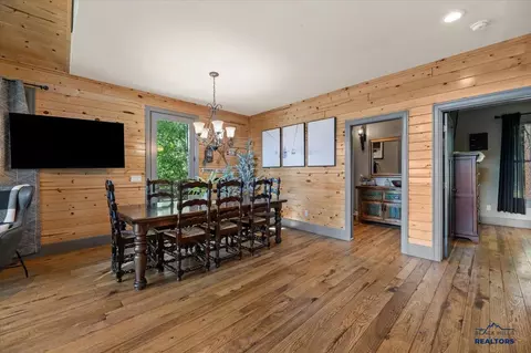 Dining - 21159 Gilded Mountain Lp, Lead, SD 57754 photo 1 of 1