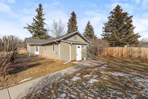 704 Crook St, Custer, SD 57730 photo 3