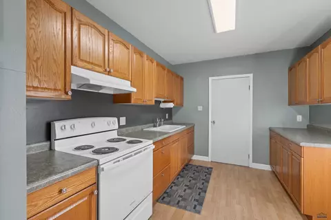 704 Crook St, Custer, SD 57730 photo 20