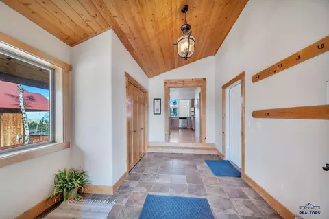 21154 Stewart Slope Cir, Lead, SD 57754 photo 4