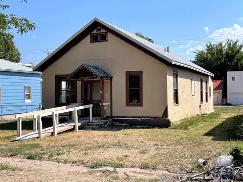 505 4th Ave, Edgemont, SD 57735 photo 2