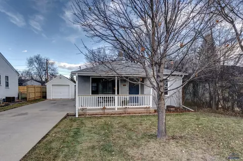 230 S Canyon Rd, Rapid City, SD 57702