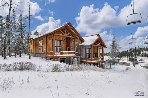 21152 Stewart Slope Cir, Lead, SD 57754