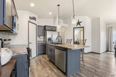 541 Pride Ct, Box Elder, SD 57719 photo 9