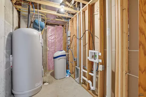 715 Old Cavalry Rd, Box Elder, SD 57719 photo 32