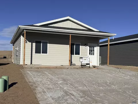 5526 Crystalline Hills Dr, Rapid City, SD 57703