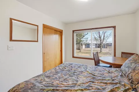 706 Glenn St, Wall, SD 57790 photo 27