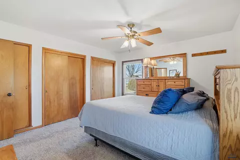 706 Glenn St, Wall, SD 57790 photo 23